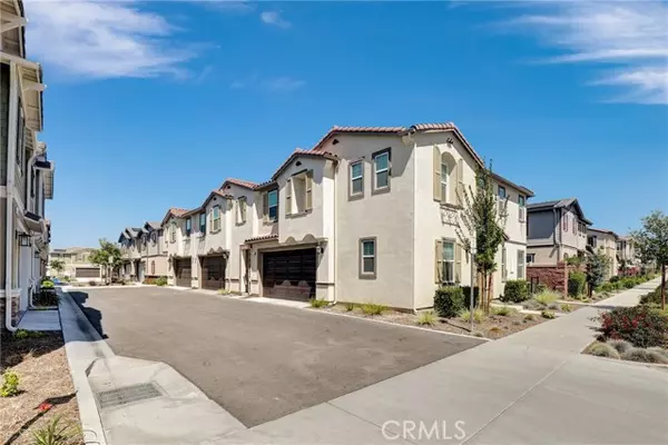7354 Freesia LN, Chino, CA 91708
