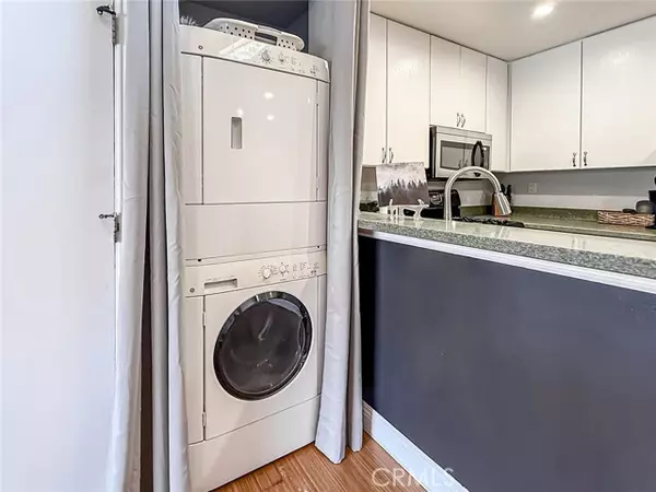 Canyon Country, CA 91351,18802 Mandan ST 908