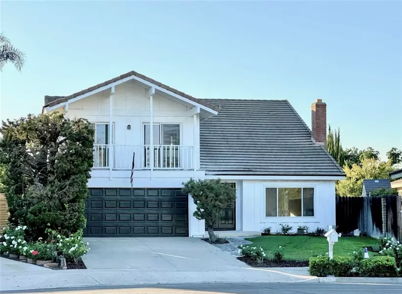 15102 Lorenat ST, Irvine, CA 92604