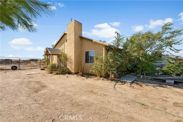 7635 W Avenue G, Lancaster, CA 93536