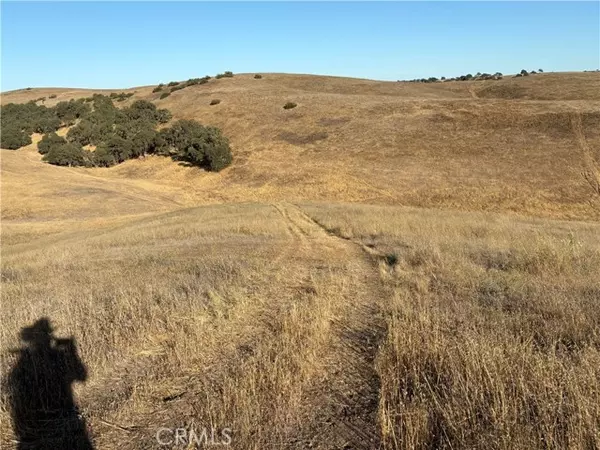 Paso Robles, CA 93446,3 Maverick