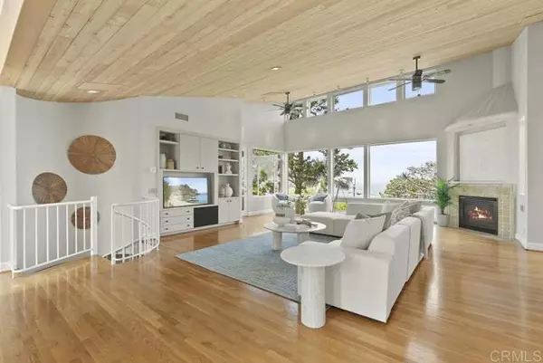 320 Bellaire ST, Del Mar, CA 92014