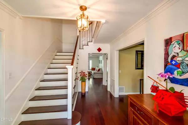 San Marino, CA 91108,1908 Warwick RD