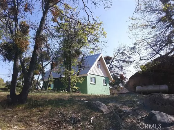 Running Springs, CA 92382,33446 Music Camp RD