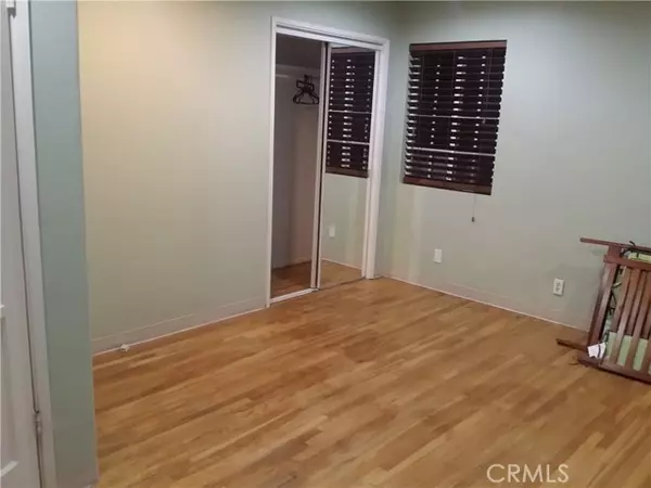 Reseda, CA 91335,19106 Cantara ST