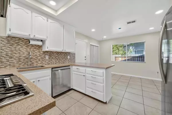 Fairfield, CA 94533,280 Dahlia ST