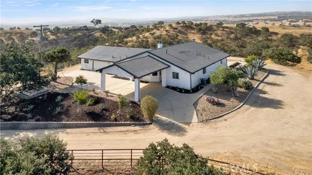 7090 Rancho Verano PL, Paso Robles, CA 93446