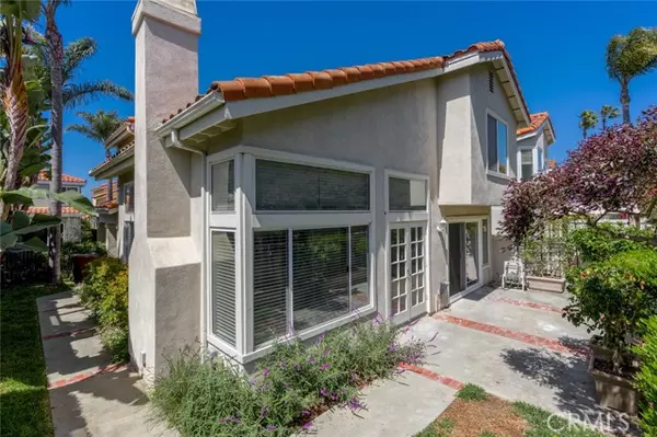 Dana Point, CA 92629,33616 Rising Tide CT