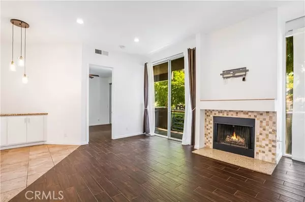Encino, CA 91316,5151 Balboa BLD 104