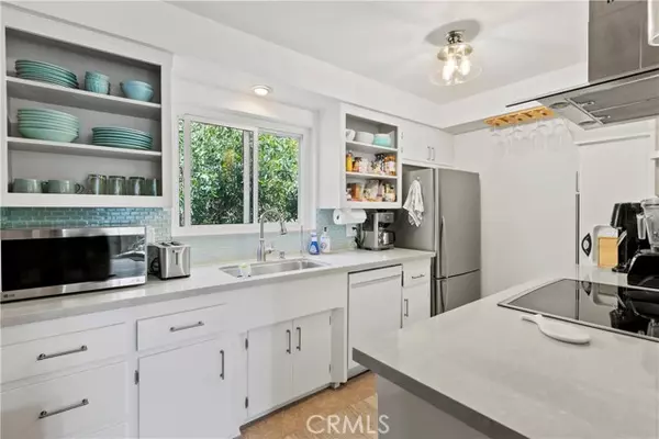 Laguna Beach, CA 92651,1570 Via Capri 7