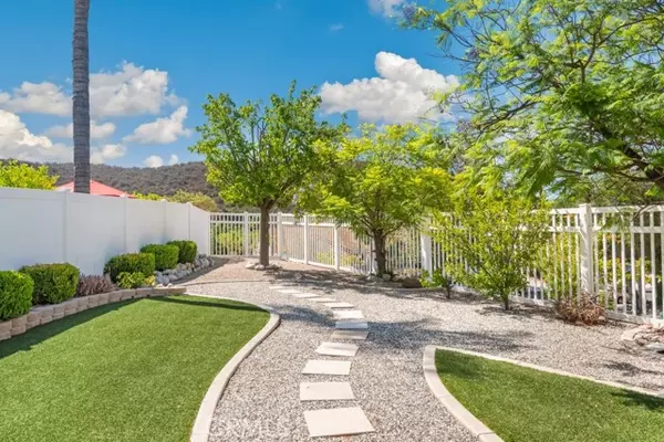 26850 Valensole CT, Murrieta, CA 92562