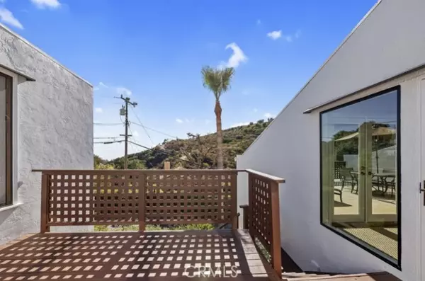 Malibu, CA 90265,2842 Seabreeze DR