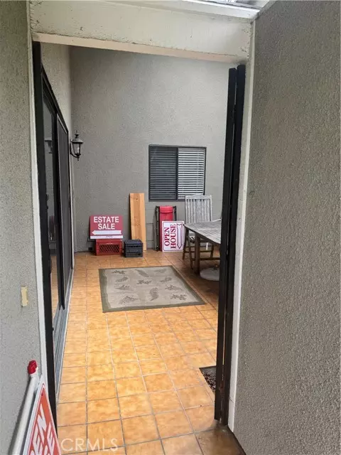 Huntington Beach, CA 92646,8932 Amador CIR 1309B