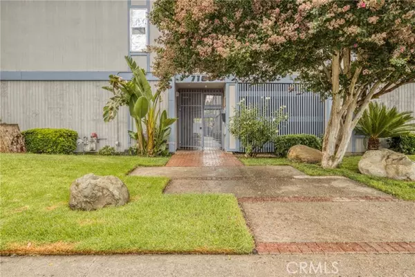 7100 Woodman AVE, Van Nuys, CA 91405