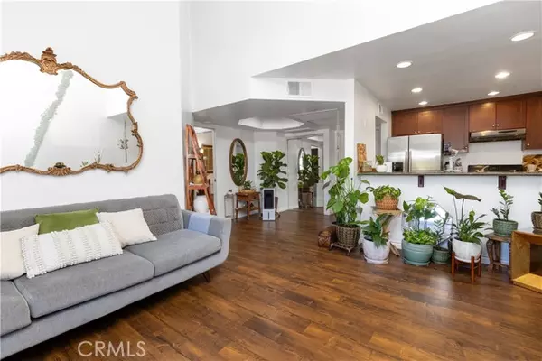 Winnetka, CA 91306,20253 Keswick St 326