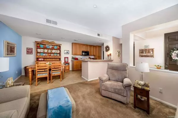 Santee, CA 92071,36 Via Sovana