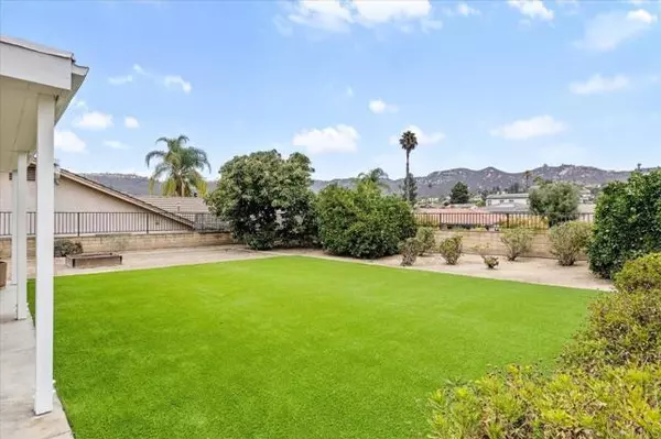 Escondido, CA 92026,1748 Pinehurst AVE