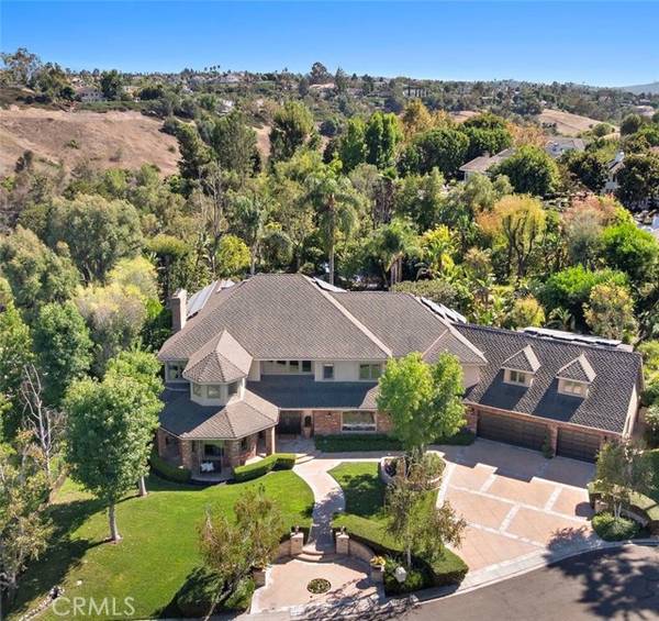 25512 Saddle Rock PL, Laguna Hills, CA 92653