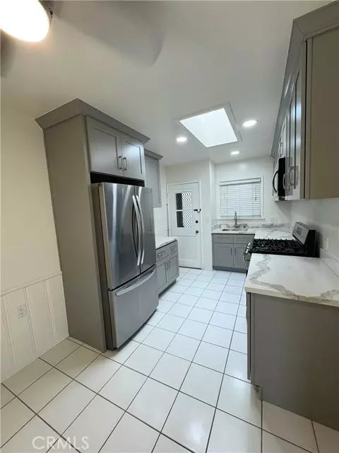 Laguna Beach, CA 92651,225 Cypress DR 2