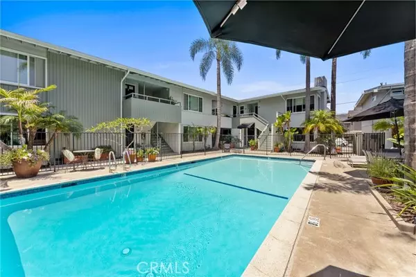 Newport Beach, CA 92663,503 Saint Andrews