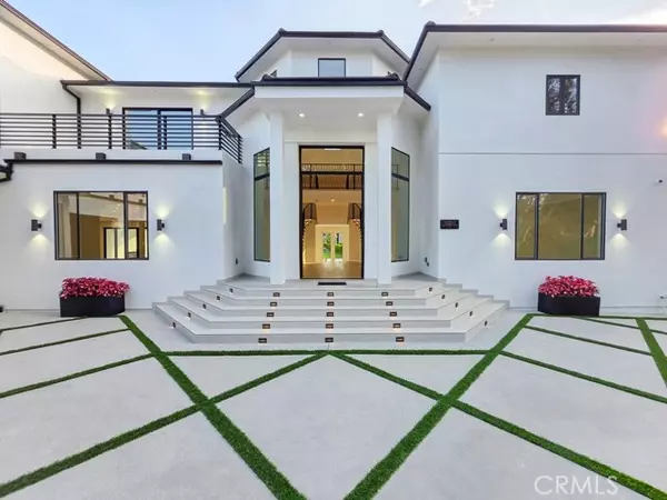 Sunland, CA 91040,10511 Mary Bell AVE