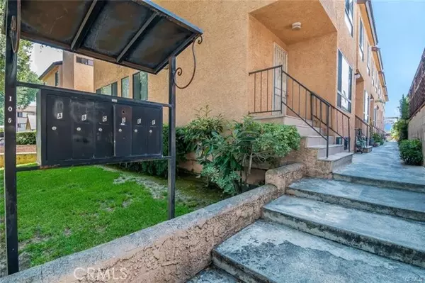 Alhambra, CA 91801,105 S Marguerita AVE D