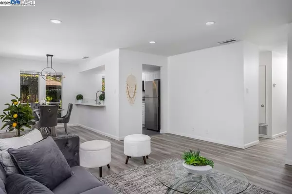 Concord, CA 94521,5470 Roundtree Dr F