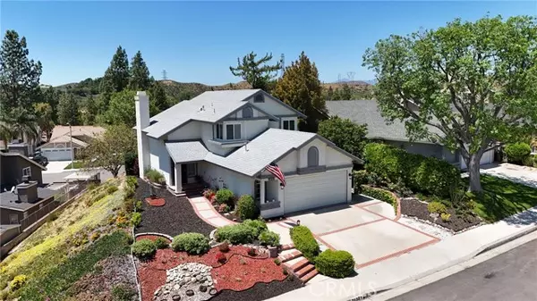 28321 Evergreen LN, Saugus, CA 91390