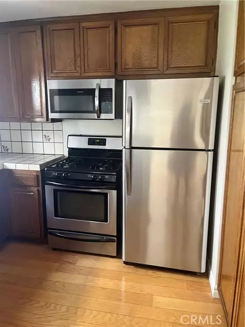 Santa Monica, CA 90404,1757 11th #4