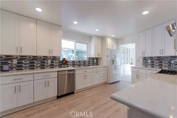 1919 W Coronet AVE 221, Anaheim, CA 92801