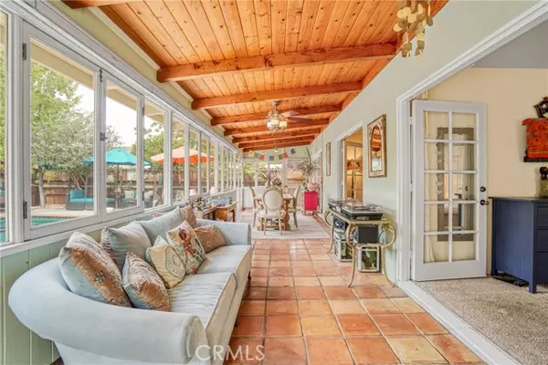 Woodland Hills, CA 91364,5223 Alhama DR