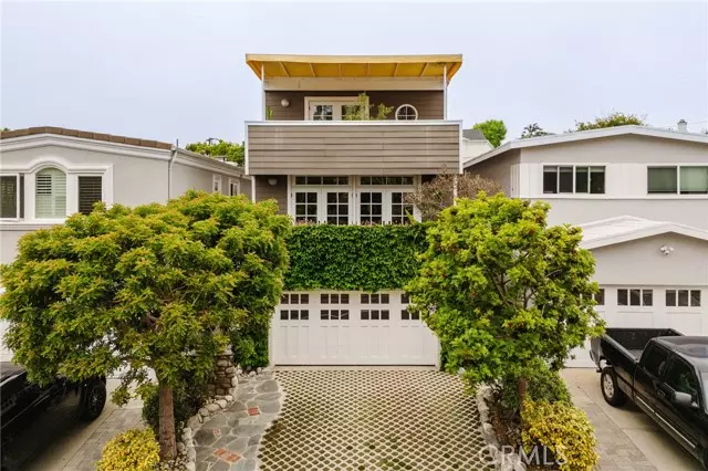 3213 N Valley DR, Manhattan Beach, CA 90266