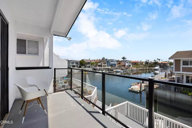 3960 W Hemlock ST, Oxnard, CA 93035