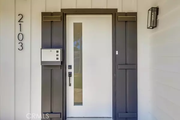 Long Beach, CA 90815,2103 Roxanne AVE