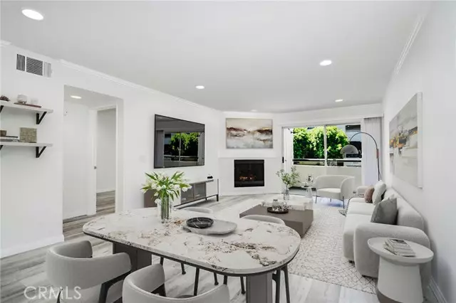 5525 Canoga AVE 129, Woodland Hills, CA 91367