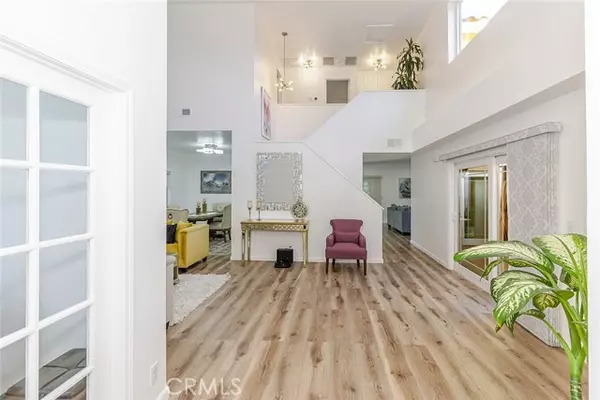 Canyon Country, CA 91387,30030 Grandifloras RD