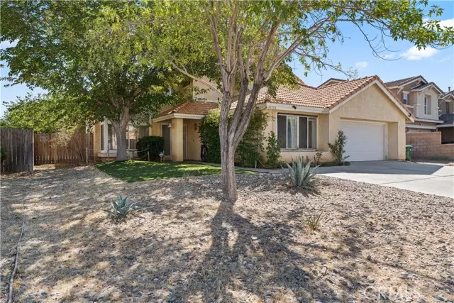 43732 Dana DR, Lancaster, CA 93535