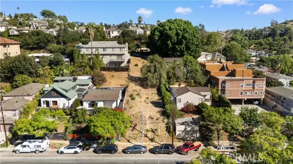 Los Angeles, CA 90042,6034 Monterey Rd