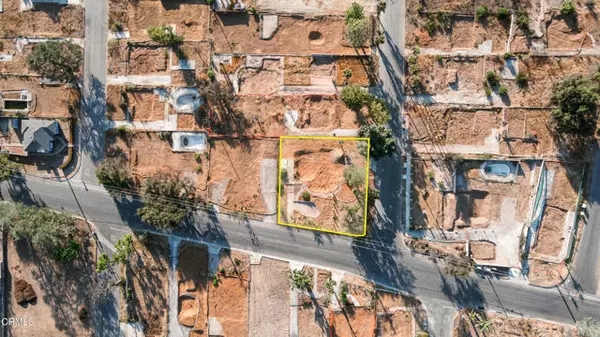 Altadena, CA 91001,344 E Las Flores DR