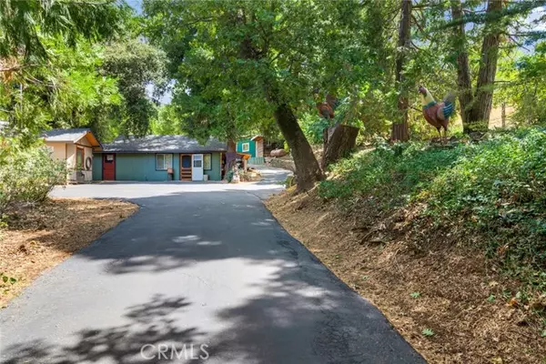 39065 Oak Glen RD, Oak Glen, CA 92399