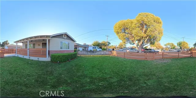 Azusa, CA 91702,211 N Pasadena