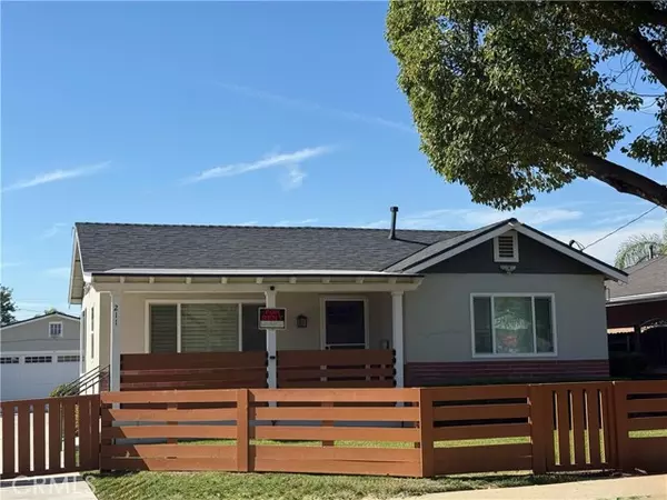 Azusa, CA 91702,211 N Pasadena