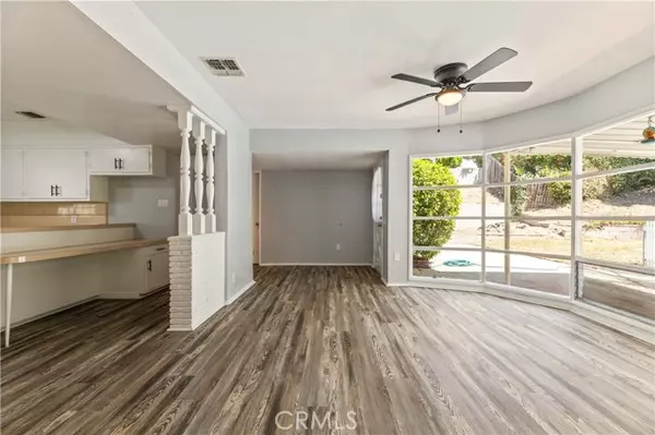 Glendale, CA 91206,652 Solway ST