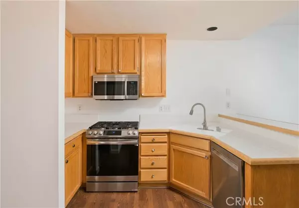 Saugus, CA 91390,28415 Seco Canyon Road 125