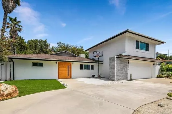 6073 Avenida Chamnez, La Jolla, CA 92037