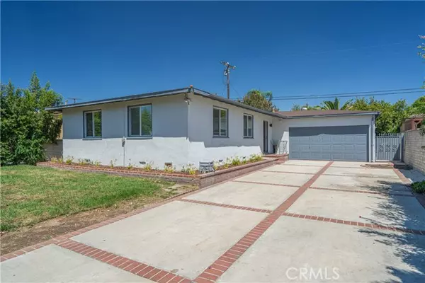 Panorama City, CA 91402,8644 Katherine AVE