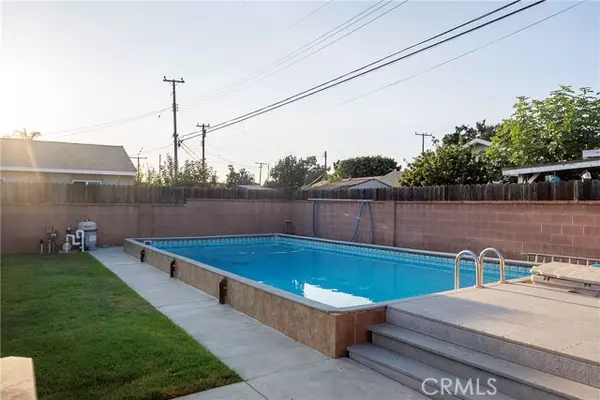 Norwalk, CA 90650,11051 Molette ST