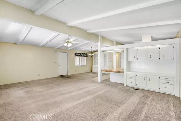 Hemet, CA 92543,1300 W Menlo AVE 185