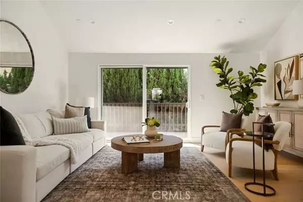 Sierra Madre, CA 91024,108 E Grandview Ave