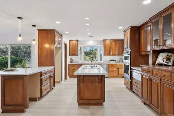 Alpine, CA 91901,2865 Via Dieguenos